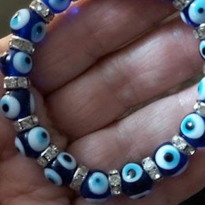 BRACKLET BLUE AND WHITE